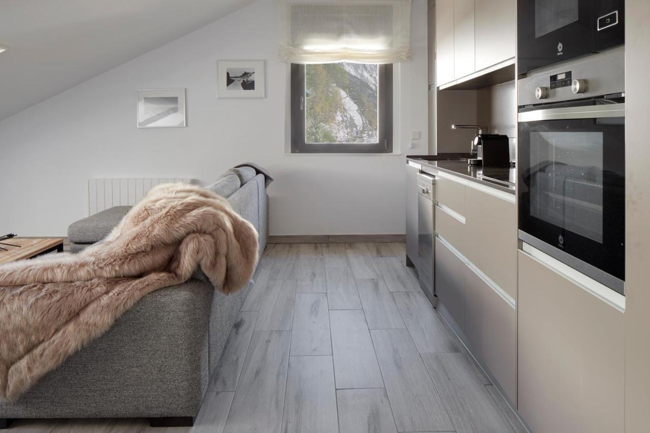 Irissa By Feelfree Rentals Naut Aran 외부 사진